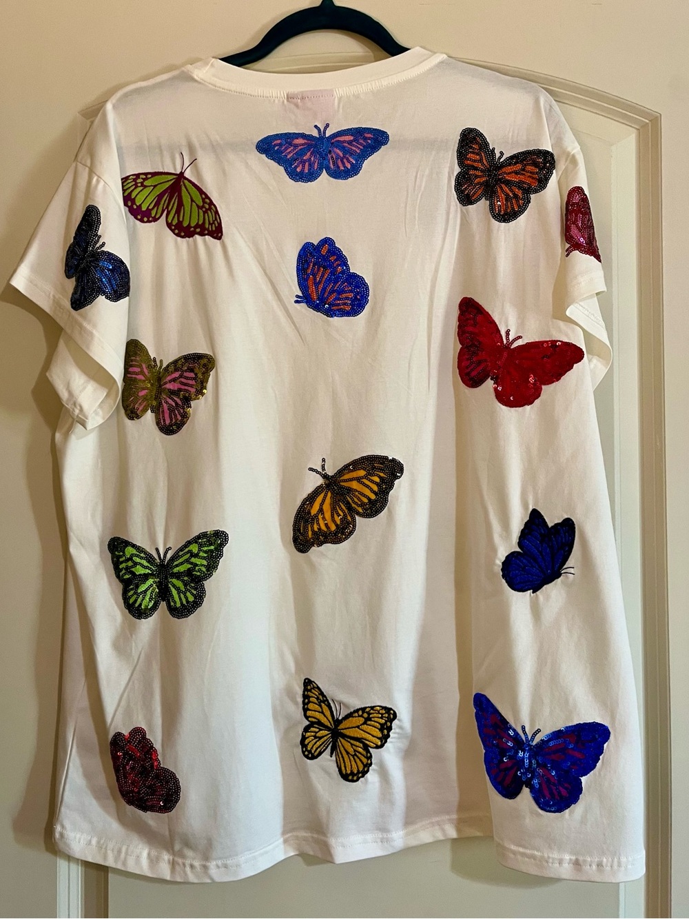 Queen of Sparkles NWT Butterfly Tee. Size Large short sleeve colorful - Picture 13 of 13